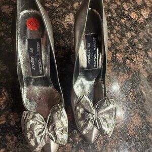 Stuart Weitzman Vintage silver pumps 1980's size US 5.5